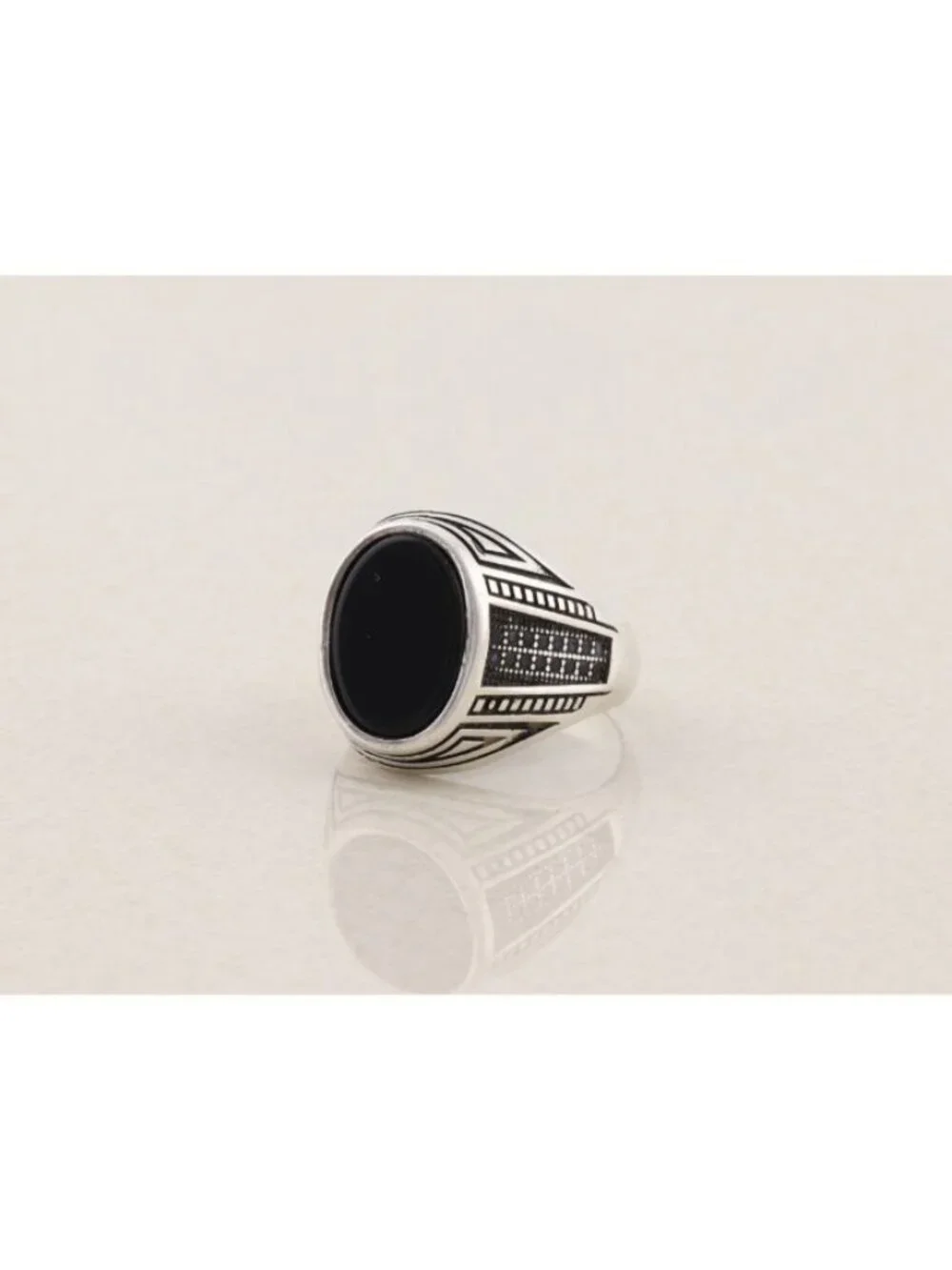 Men's Sterling Silver Black Onyx & Black Spinel Ring Size 11 3/4